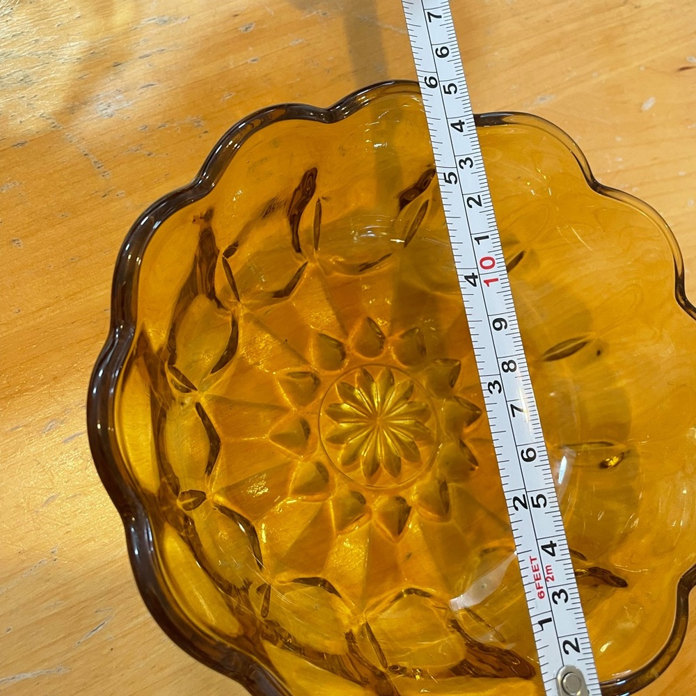 Pair of vintage amber glass bowls - Picture 4 of 4